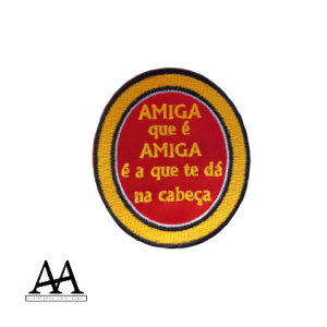 AMIGA que é AMIGA é a que te dá na cabeça